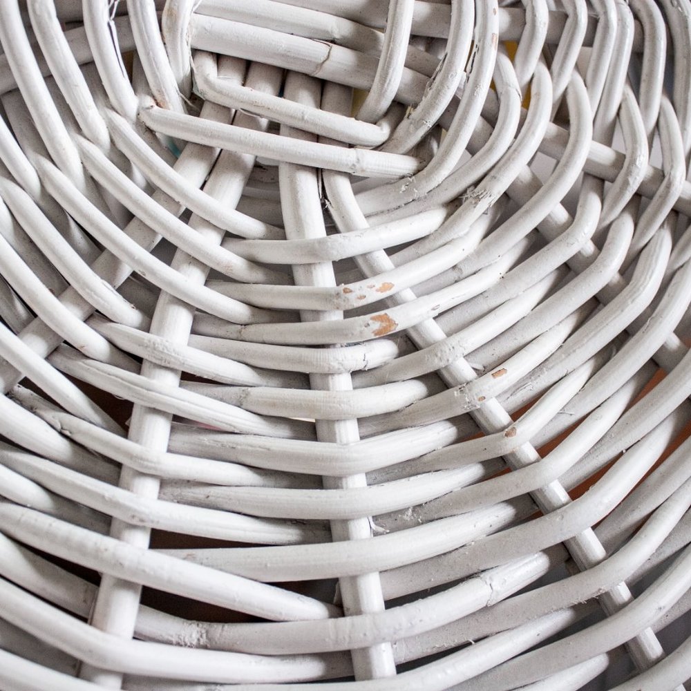 Set of 2 White Wicker Rattan Serving Trays - Picture 14 of 16